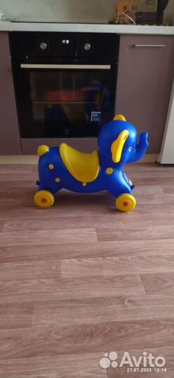 Каталка слоник