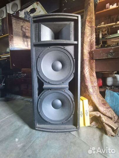 Акустические концертные колонки