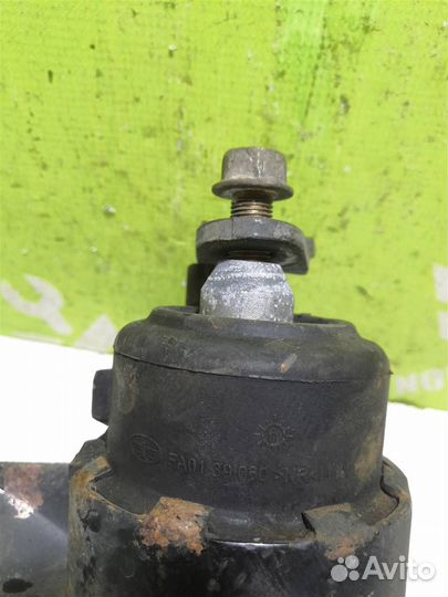 Опора двигателя правая Мазда 6