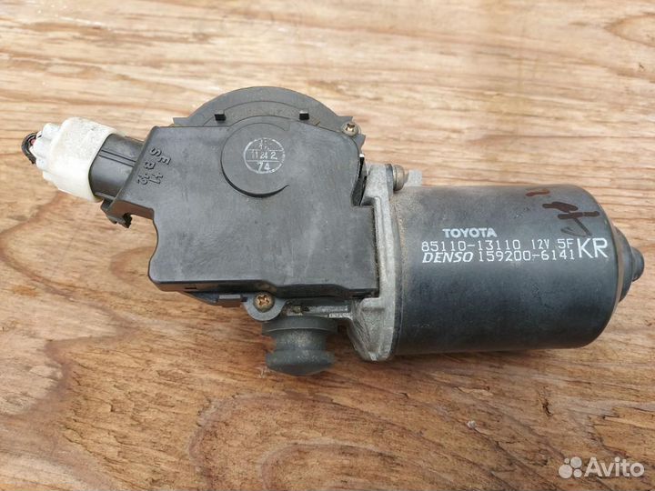 Моторчик трапеции дворников (стеклоочистителя)