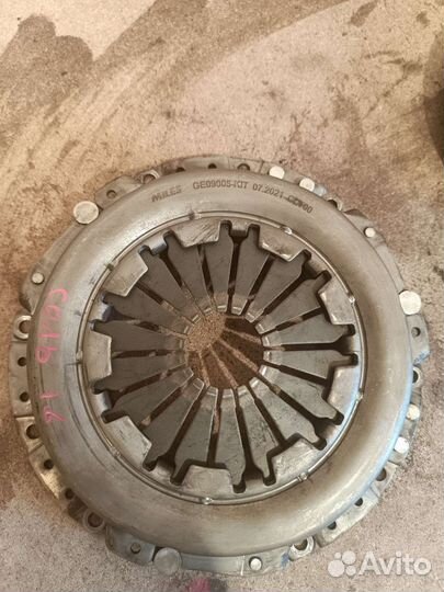 Комплект сцепления Kia Rio 3 Hyundai Solaris 1