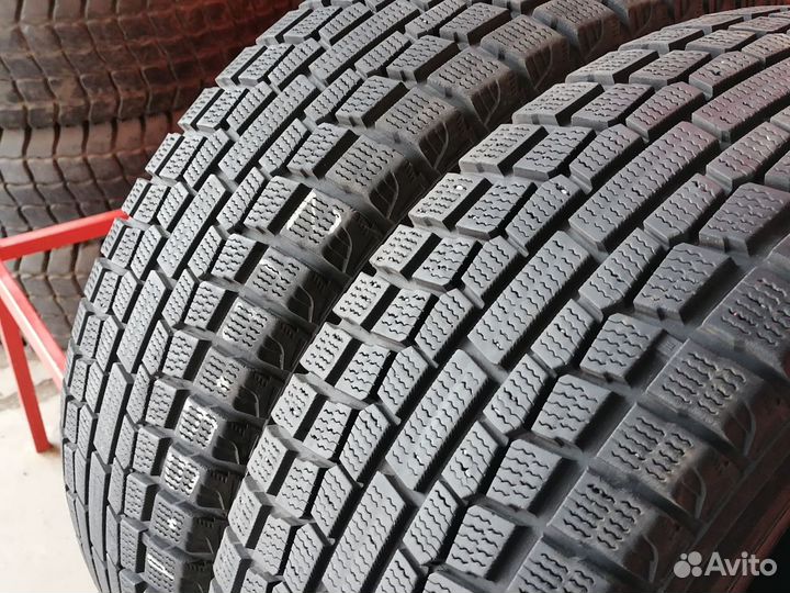 Yokohama Ice Guard IG20 215/55 R17