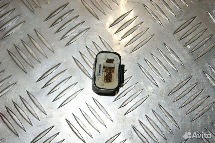 Реле поворотов Suzuki GSX-R250