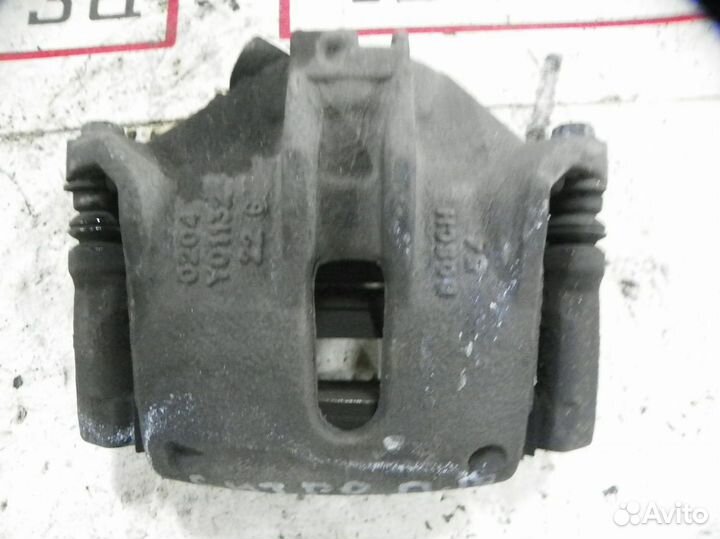 Суппорт тормозной передний правый Citroen C3 Picas