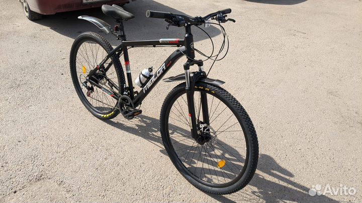 Новый велосипед на алюминевой раме R29