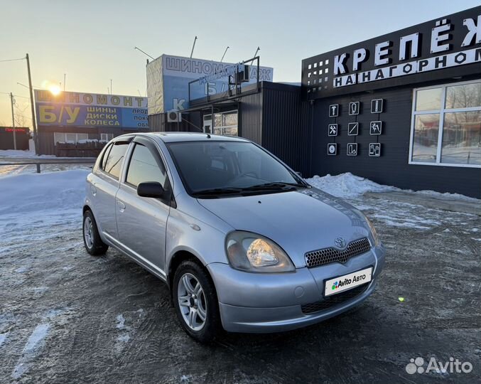 Toyota Yaris 1.0 МТ, 2002, 221 000 км
