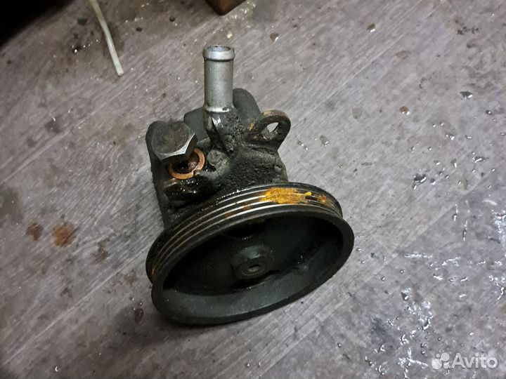 Насос гур nissan almera n16