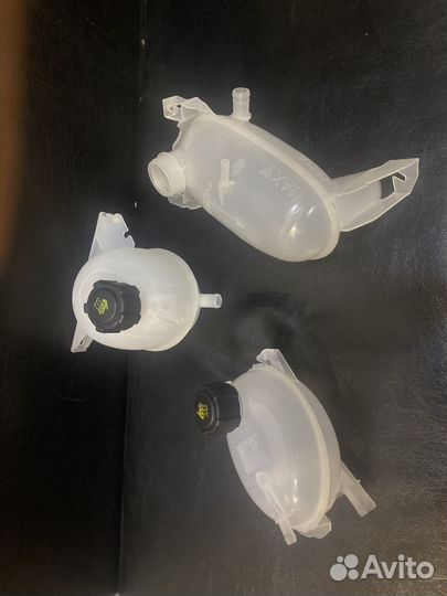 Бачок расширительныйRenault Logan 1,2 Vesta Xrey