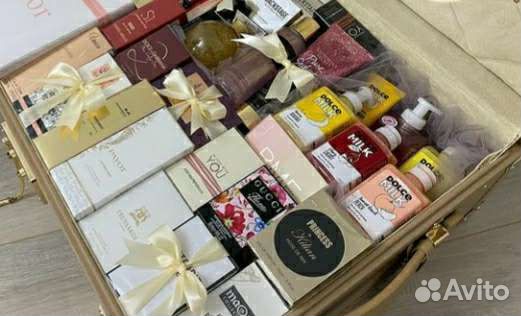 Оформление чемоданов