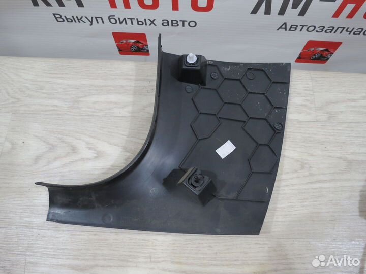 Накладка порога передняя правая Volkswagen Polo