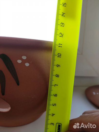 Глиняный горшок