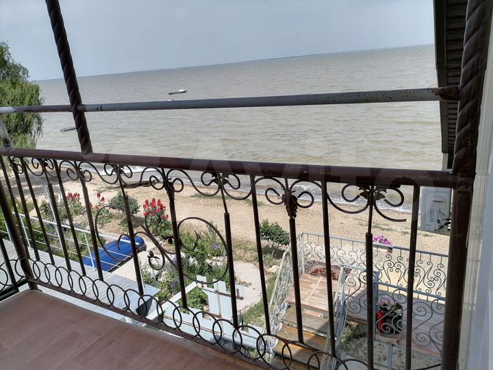 Дом 50 м² на участке 2 сот.