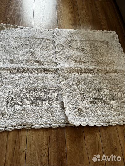 Коврики для ванной и туалета