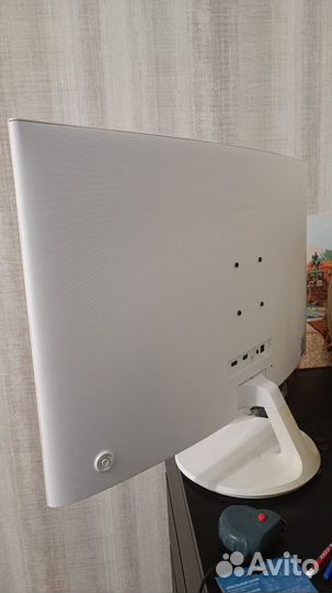 Монитор samsung изогнутый LC32F391fwixci