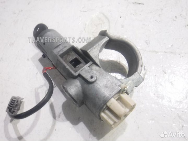 Замок зажигания Ниссан