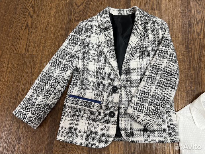 Праздничный костюм для мальчика 104