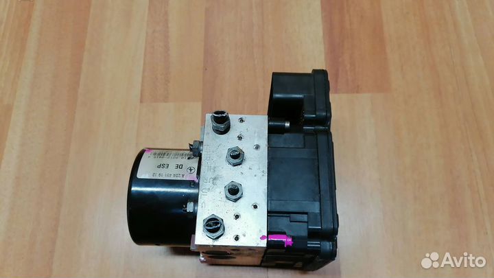 Блок абс, 28526435013 Mercedes-Benz C W204 2007-2014 года