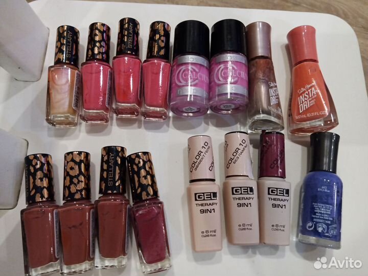 Лаки для ногтей цена за всё