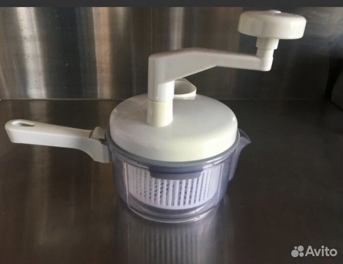 Ручной кухонный комбайн Bergner BG-86