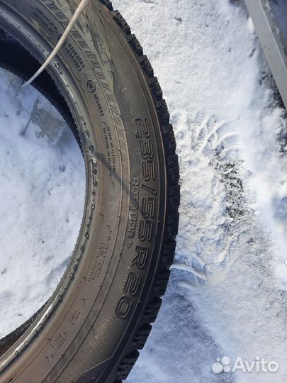Nokian Tyres Hakkapeliitta R3 235/55 R20
