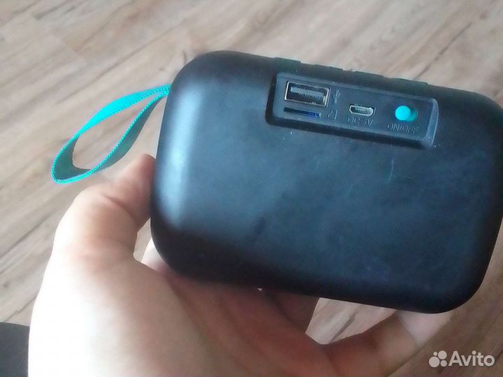 Блютуз колонка