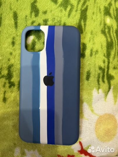 Чехол на iPhone 11