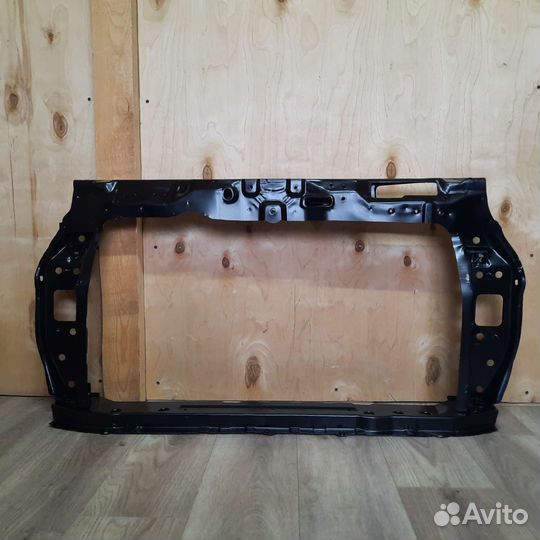 Рамка радиатора Kia Rio 3