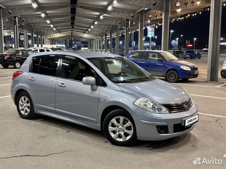 Nissan Tiida 1.6 AT, 2011, 147 000 км
