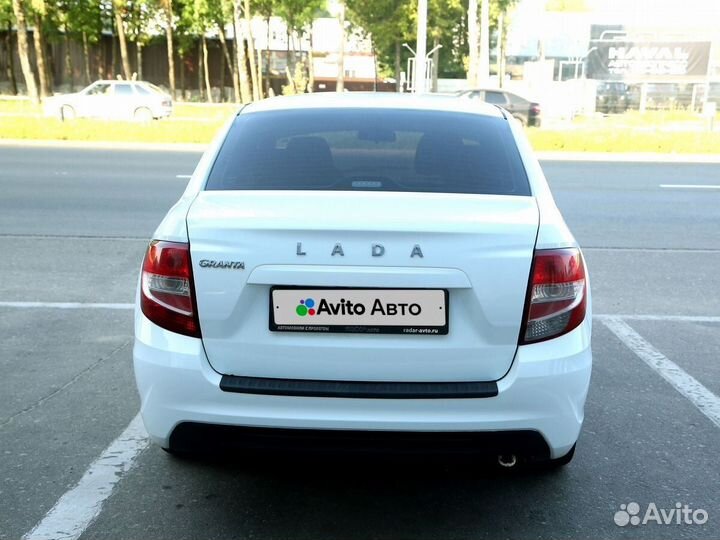 LADA Granta 1.6 МТ, 2018, 352 900 км