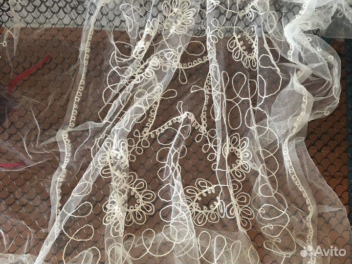 Мулинэ, канва, коклюшки, пяльцы, вышивка