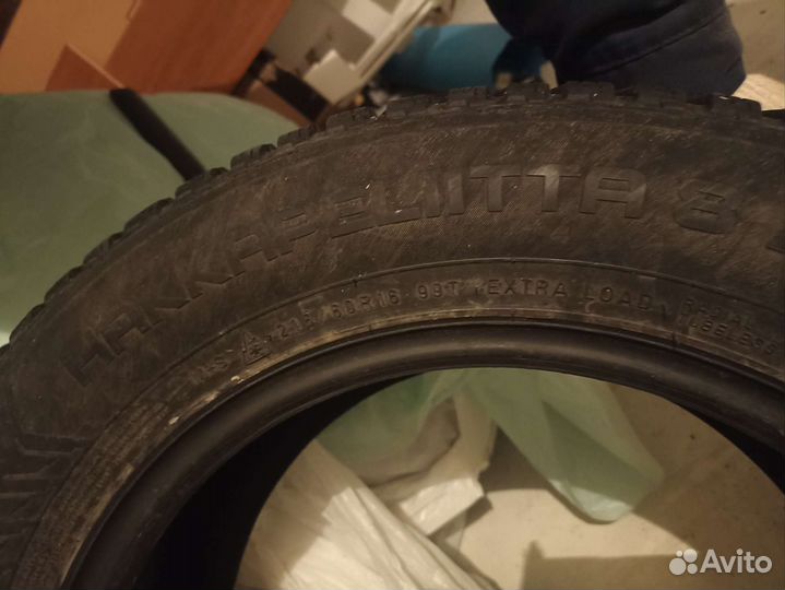 Nokian Tyres Hakkapeliitta 8 215/60 R16