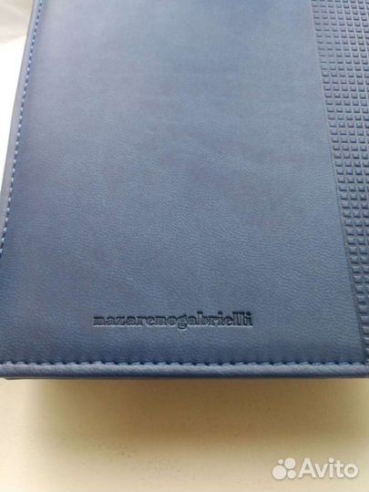 Визитница трехрядная nazarenogabrielli