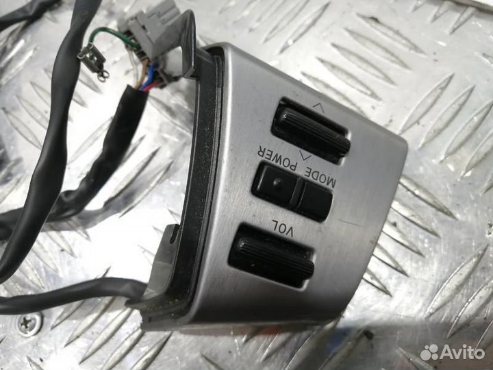 Кнопки в руль Ниссан Мурано Z50, 2002-2008 год