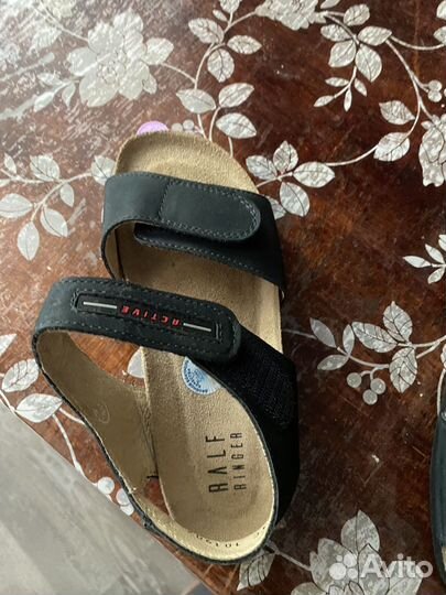Сандали для мальчика новые