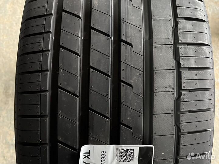 Hankook Ventus S1 Evo3 SUV K127A 295/40 R21 111Y