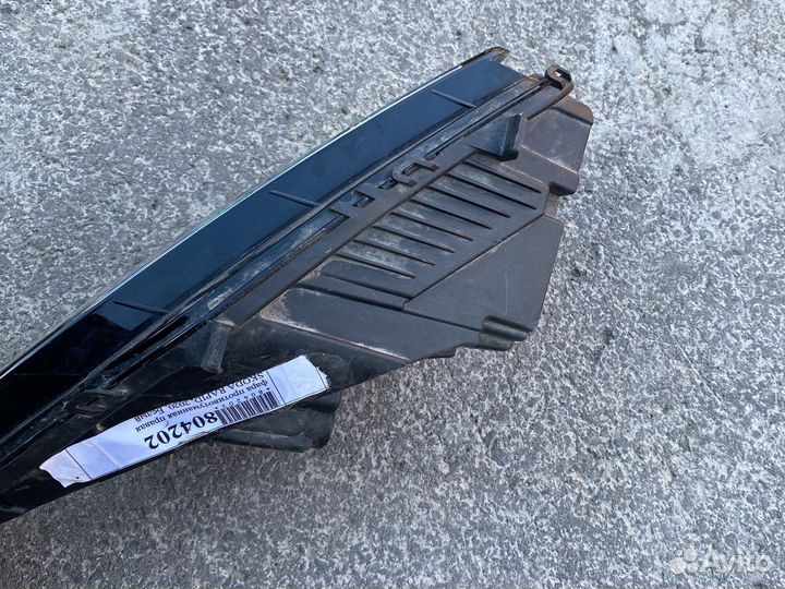 Фара противотуманная правая skoda rapid