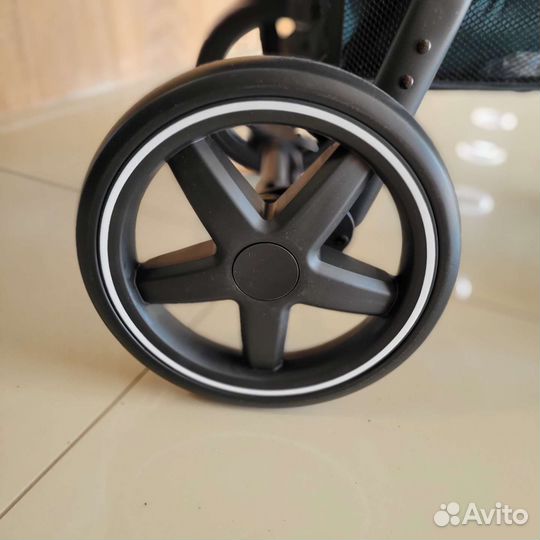 Коляска прогулочная Стелла изумруд новые