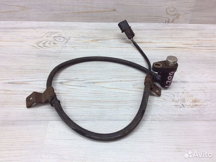 Датчик ABS задний задний левый Mitsubishi L200 K6