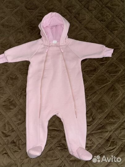 Два теплых комбинезона