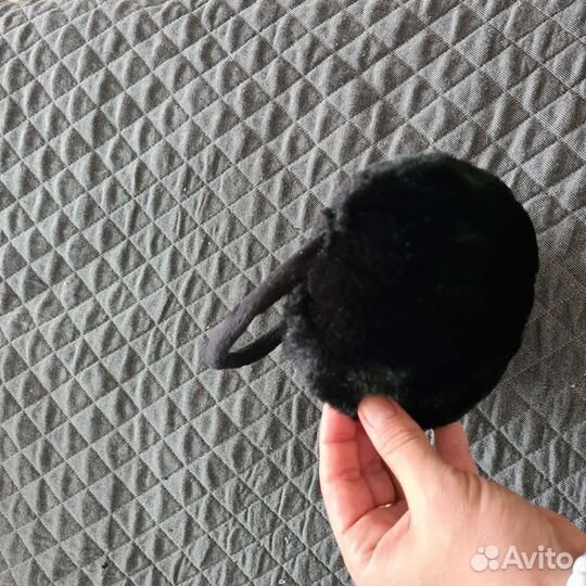 Меховые наушники