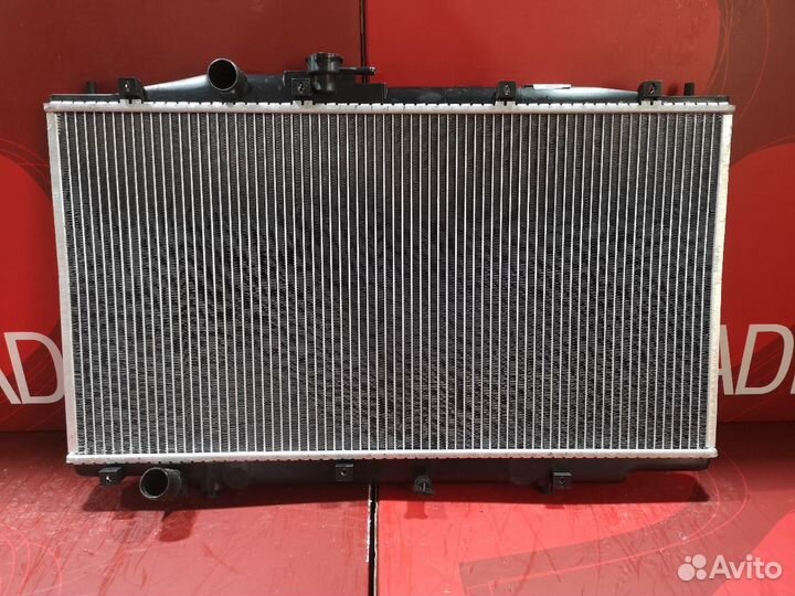 Радиатор двс Honda Accord