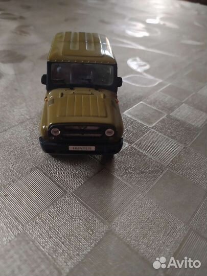 Модель автомобиля 1 43