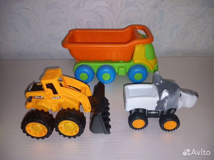 Игрушки машинки