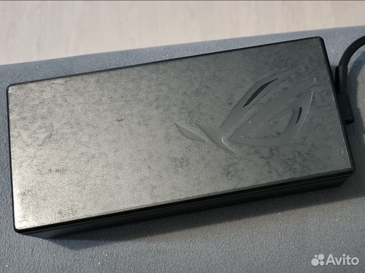 Блок питания Asus 20V 9A 6.0x3.7 (180W)