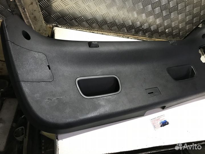 Обшивка двери багажника Киа Сиид 2 Kia Ceed 2 хэтч