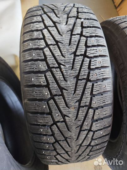 Nokian Tyres Hakkapeliitta 7 SUV 285/60 R18