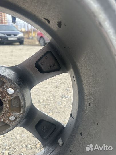 Оригинальные диски на skoda octavia a7 R17