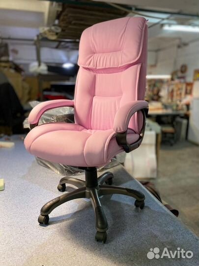 Компьютерное кресло