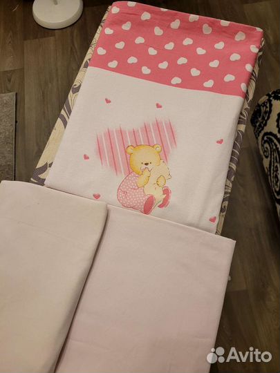 Детское постельное белье в маленькую кроватку