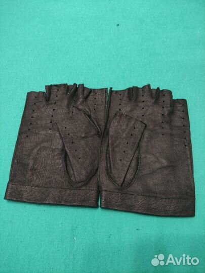 Перчатки для тренировок